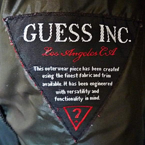 GUESS Women Hooded Puffer Jacket / Parka in Black - Picture 11 of 13